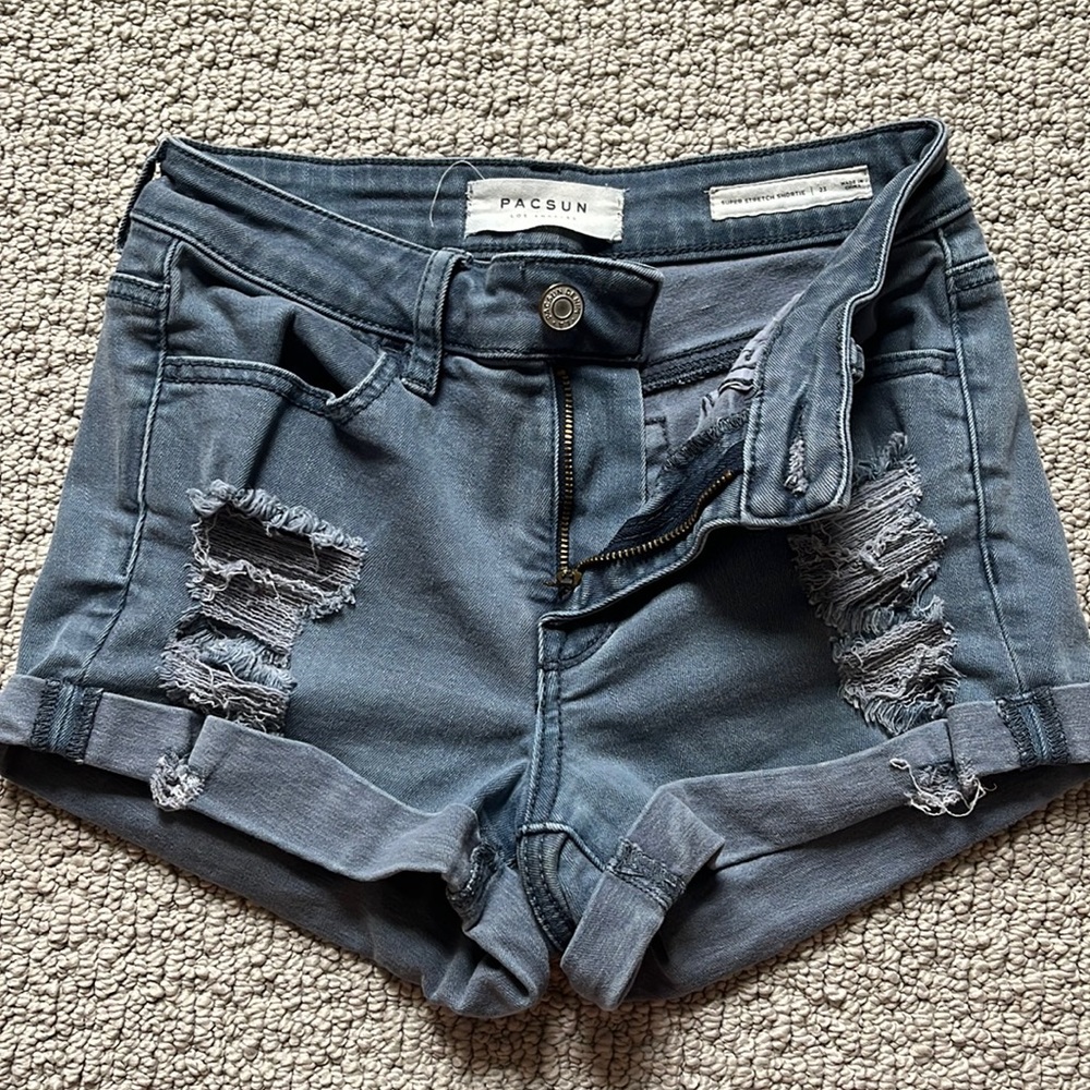 PacSun super stretch shortie